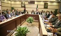 نشست صمیمی  مدیرعامل با فرزندان شاهد شاغل در شرکت نفت مناطق مرکزی ایران