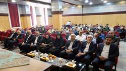 برگزاری آیین نکوداشت پیوند و رویش در شرکت نفت مناطق مرکزی ایران 
