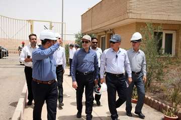 بازدید مدیرعامل شرکت نفت مناطق مرکزی ایران از منطقه عملیاتی سراجه قم