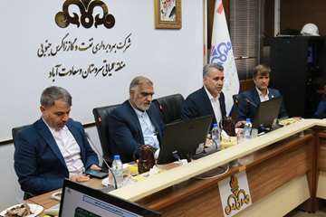 نشست مشترک مدیرعامل نفت مرکزی و اعضای کمیسیون انرژی مجلس شورای اسلامی در حاشیه بازدیداز منطقه عملیاتی سروستان و سعادت آباد