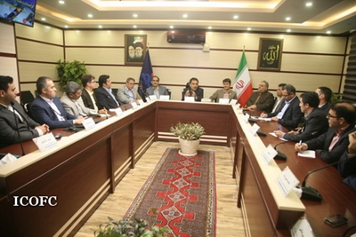 برگزاری مراسم گرامیداشت روز ارتباطات و روابط عمومی در شرکت نفت مناطق مرکزی ایران 