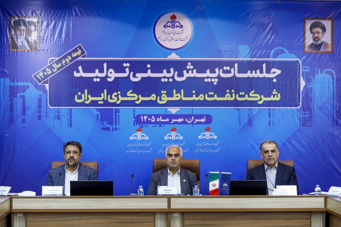نشست پیش بینی تولید شرکت بهره برداری نفت و گاز غرب برگزار شد 